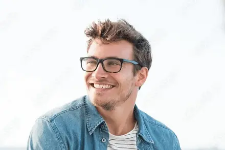 Profils d'hommes célibataires Grenoble, agence matrimoniale Unicis Grenoble